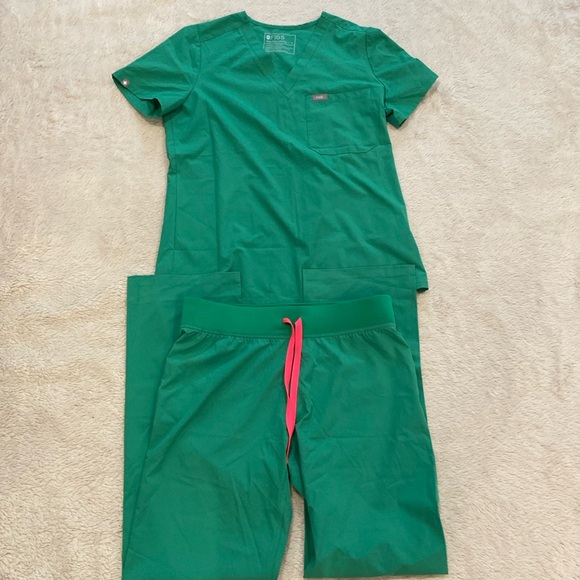 Figs Tops Set Figs Green Set Safety Caterina Scrub Top And